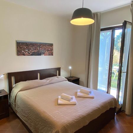 Residenza Cipressi E Olivi Apartment Verona Luaran gambar