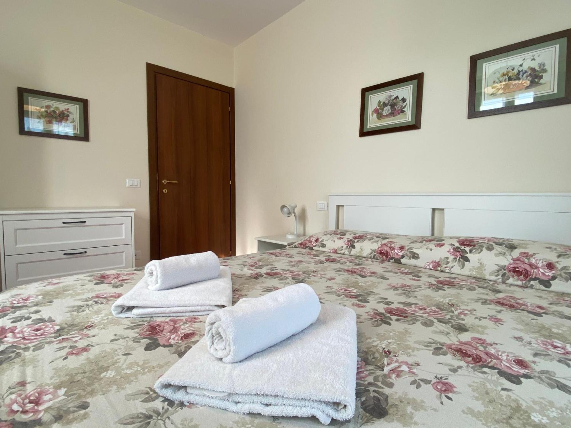 Residenza Cipressi E Olivi Apartment Verona Luaran gambar